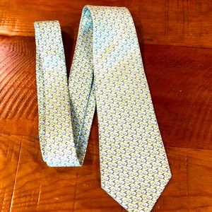 Vineyard Vines boys silk tie